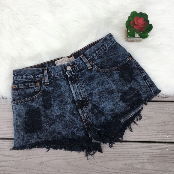 Levi's Pants - Levi’s Cutoff Denim Distressed Acid Wash Shorts 32